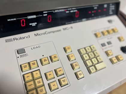 Roland-MC8